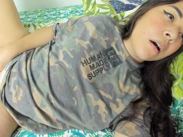 Live sex webcam photo for Brianna20 #291580094