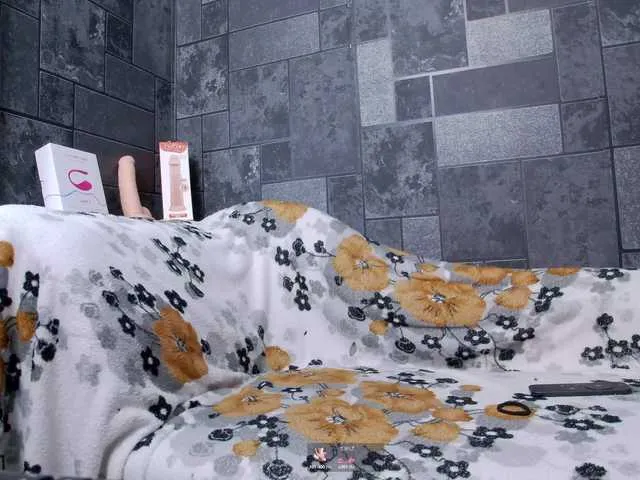 Live sex webcam photo for BriannaBratty #277966298