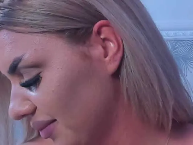 Live sex webcam photo for BrianneBanks #278135376