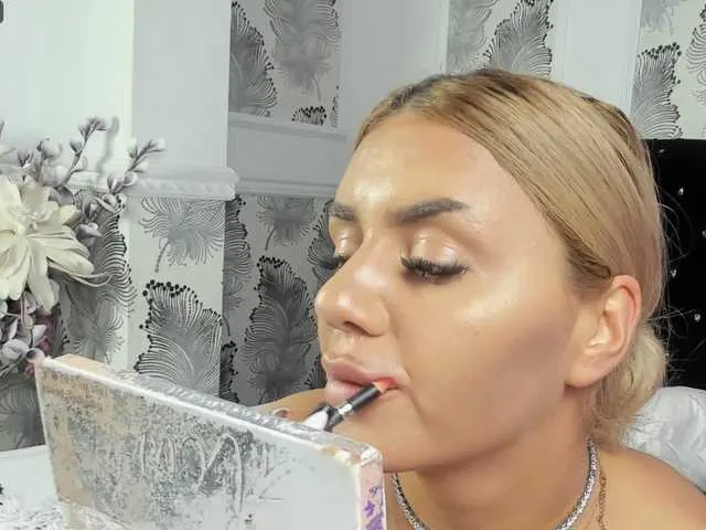 Live sex webcam photo for BrianneBanks #278264481