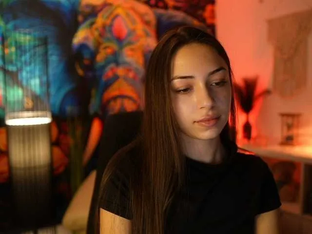 Live sex webcam photo for BriarRose18 #290388081