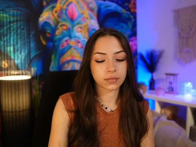 Live sex webcam photo for BriarRose18 #290613620