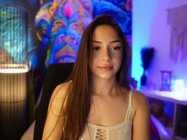 Live sex webcam photo for BriarRose18 #290766237