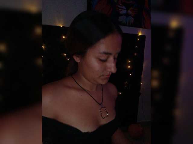 Live sex webcam photo for BridleyMello #277377532