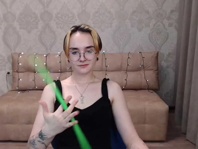 Live sex webcam photo for BrightKitty #273099616