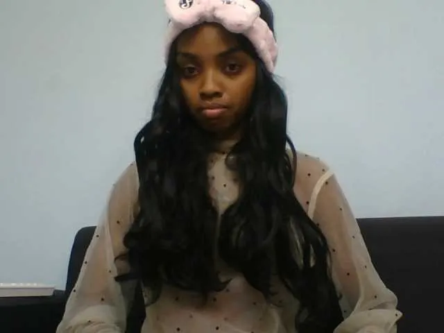 Live sex webcam photo for Brightness #291684155