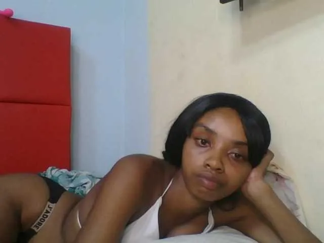 Live sex webcam photo for Brightness #292325355