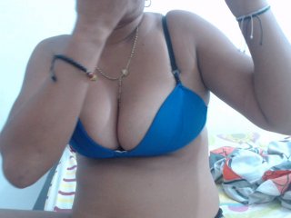 Live sex webcam photo for Brigitte-hot #150150425