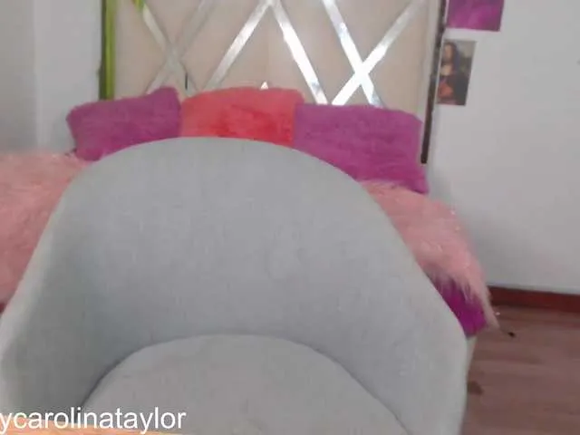 Live sex webcam photo for Brissa-tay #273166521