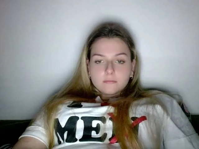 Live sex webcam photo for BritneyBlond #290877684