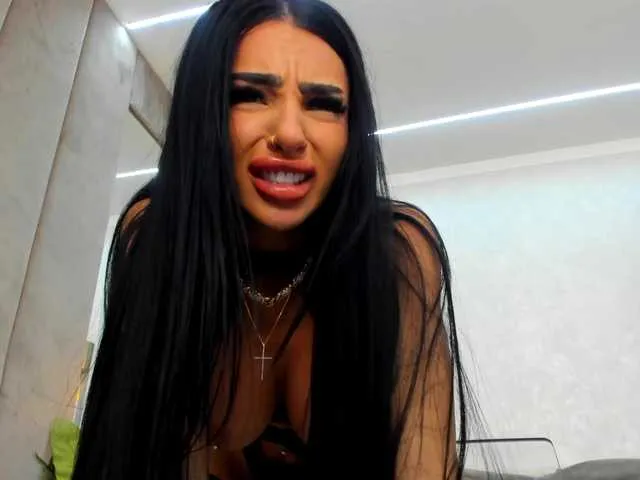 Live sex webcam photo for BritneyCharm #293028943