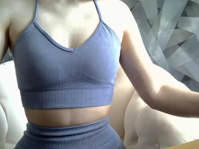 Live sex webcam photo for BritneyKittens #290565699