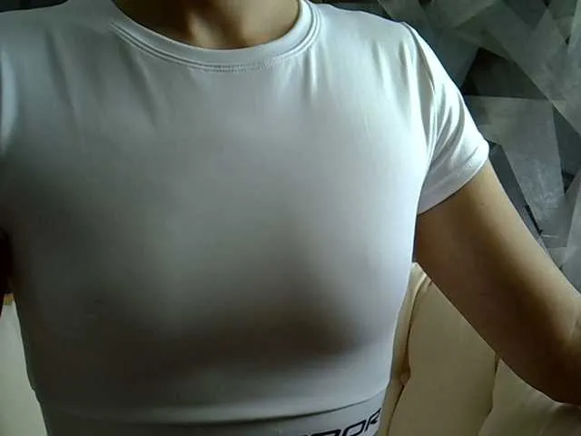 Live sex webcam photo for BritneyKittens #291110632