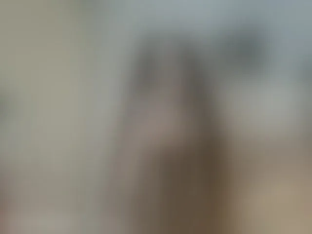Live sex webcam photo for BrokenDoll666 #293777311