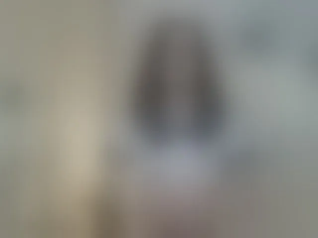 Live sex webcam photo for BrokenDoll666 #293876067
