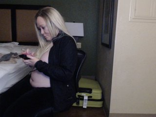 Live sex webcam photo for BrookeRides #287923200