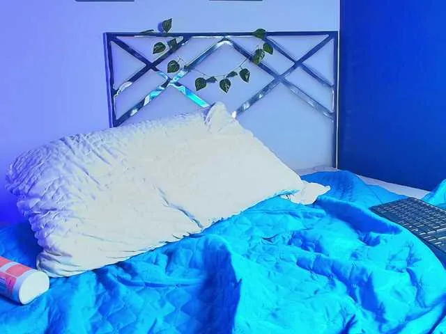 Live sex webcam photo for BrownBunnieee #290336337