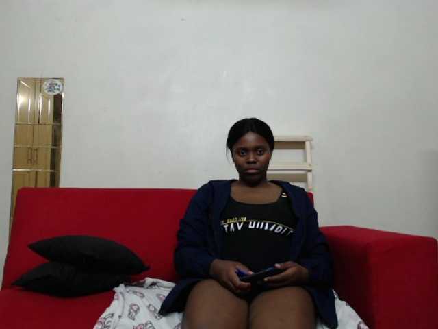 Live sex webcam photo for BrownSugarZA6 #273517748