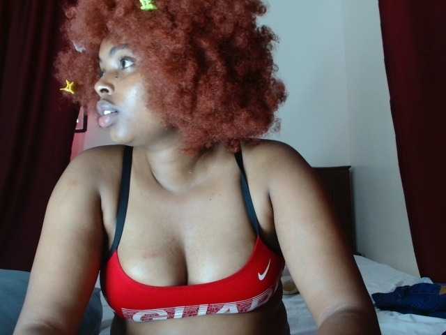 Live sex webcam photo for Brownywizzy #291913535