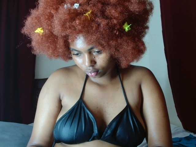 Live sex webcam photo for Brownywizzy #291922803