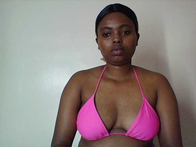Live sex webcam photo for Brownywizzy #291941566