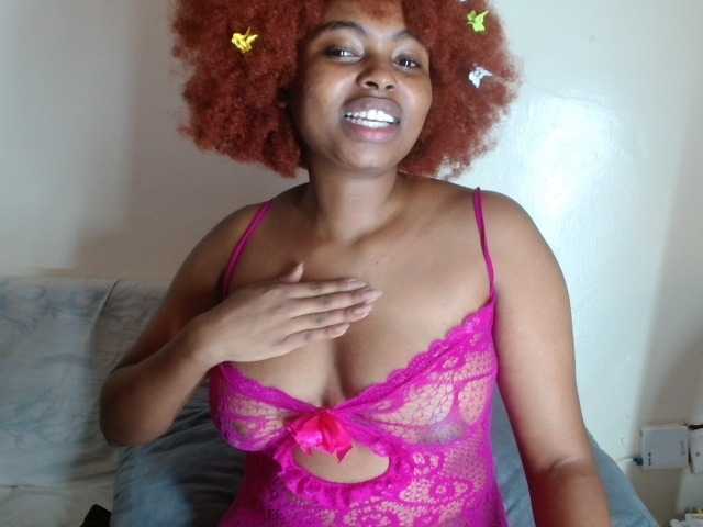 Live sex webcam photo for Brownywizzy #291992533