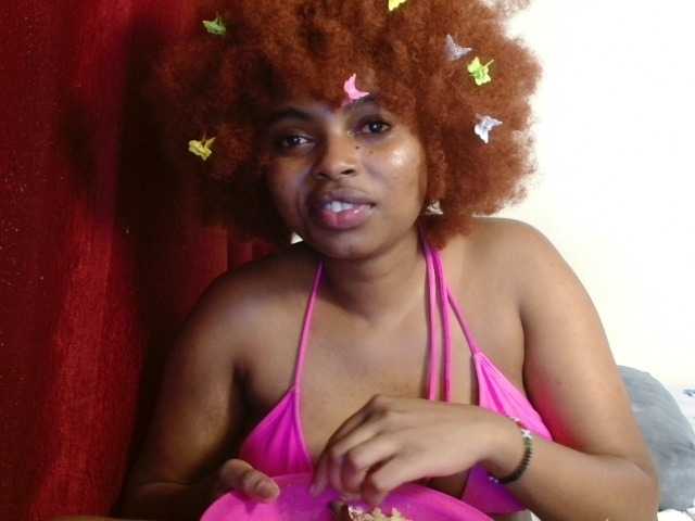 Live sex webcam photo for Brownywizzy #292004215