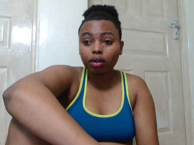 Live sex webcam photo for Brownywizzy #292196446