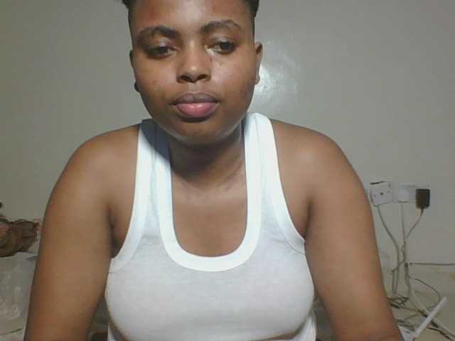 Live sex webcam photo for Brownywizzy #292280755