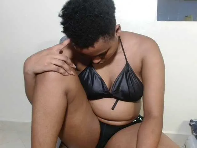 Live sex webcam photo for Brownywizzy #292413610