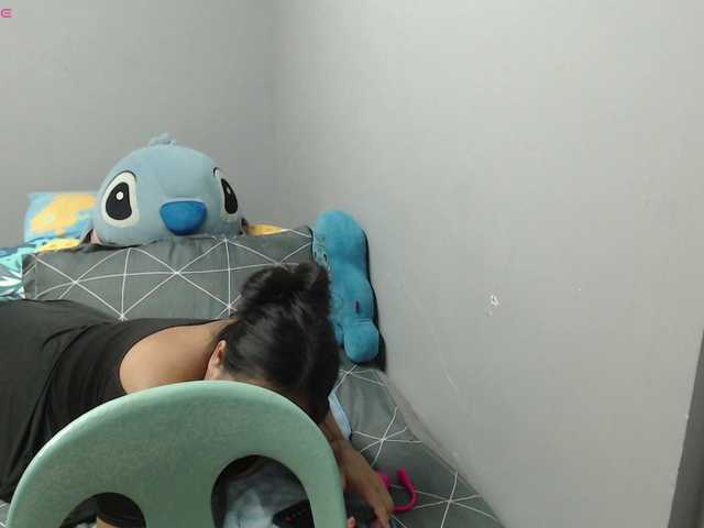 Live sex webcam photo for BubbleButtPinay #291351397