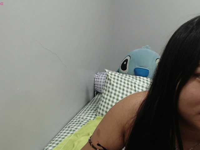 Live sex webcam photo for BubbleButtPinay #291641401