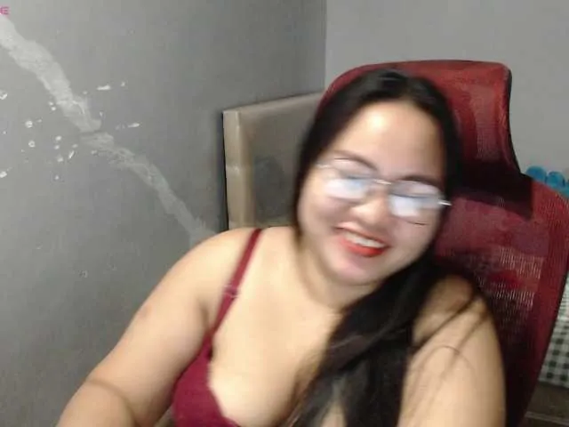 Live sex webcam photo for BubbleButtPinay #293808783