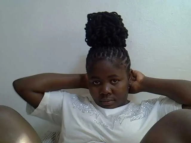 Live sex webcam photo for Bubblybooty #291464344