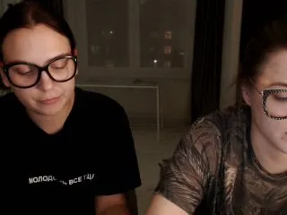 Live sex webcam photo for BugaGirls #152886047