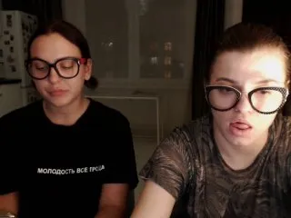 Live sex webcam photo for BugaGirls #152894701