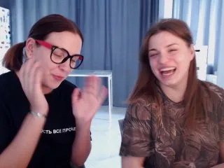 Live sex webcam photo for BugaGirls #154910957