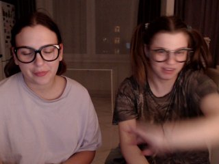 Live sex webcam photo for BugaGirls #155351384