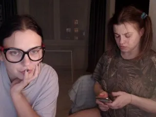 Live sex webcam photo for BugaGirls #155361288