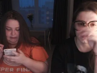 Live sex webcam photo for BugaGirls #156105331