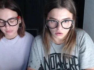 Live sex webcam photo for BugaGirls #161396050