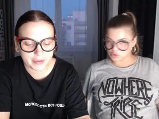 Live sex webcam photo for BugaGirls #161806922