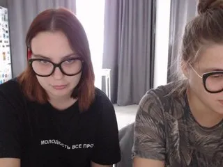 Live sex webcam photo for BugaGirls #163031075