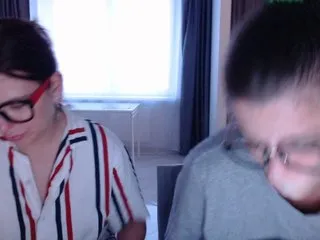 Live sex webcam photo for BugaGirls #163357781