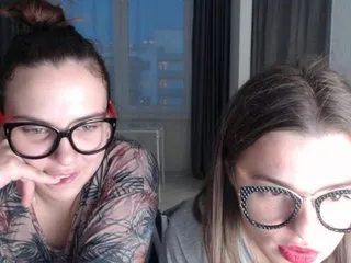 Live sex webcam photo for BugaGirls #163665573