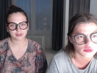 Live sex webcam photo for BugaGirls #163670596