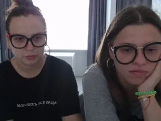 Live sex webcam photo for BugaGirls #164300970