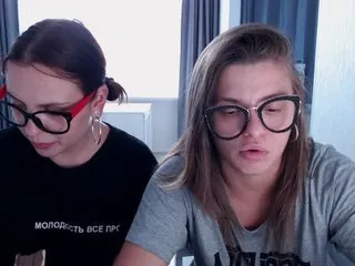 Live sex webcam photo for BugaGirls #164315570