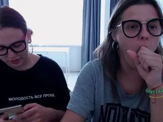 Live sex webcam photo for BugaGirls #164317064