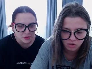 Live sex webcam photo for BugaGirls #164324126